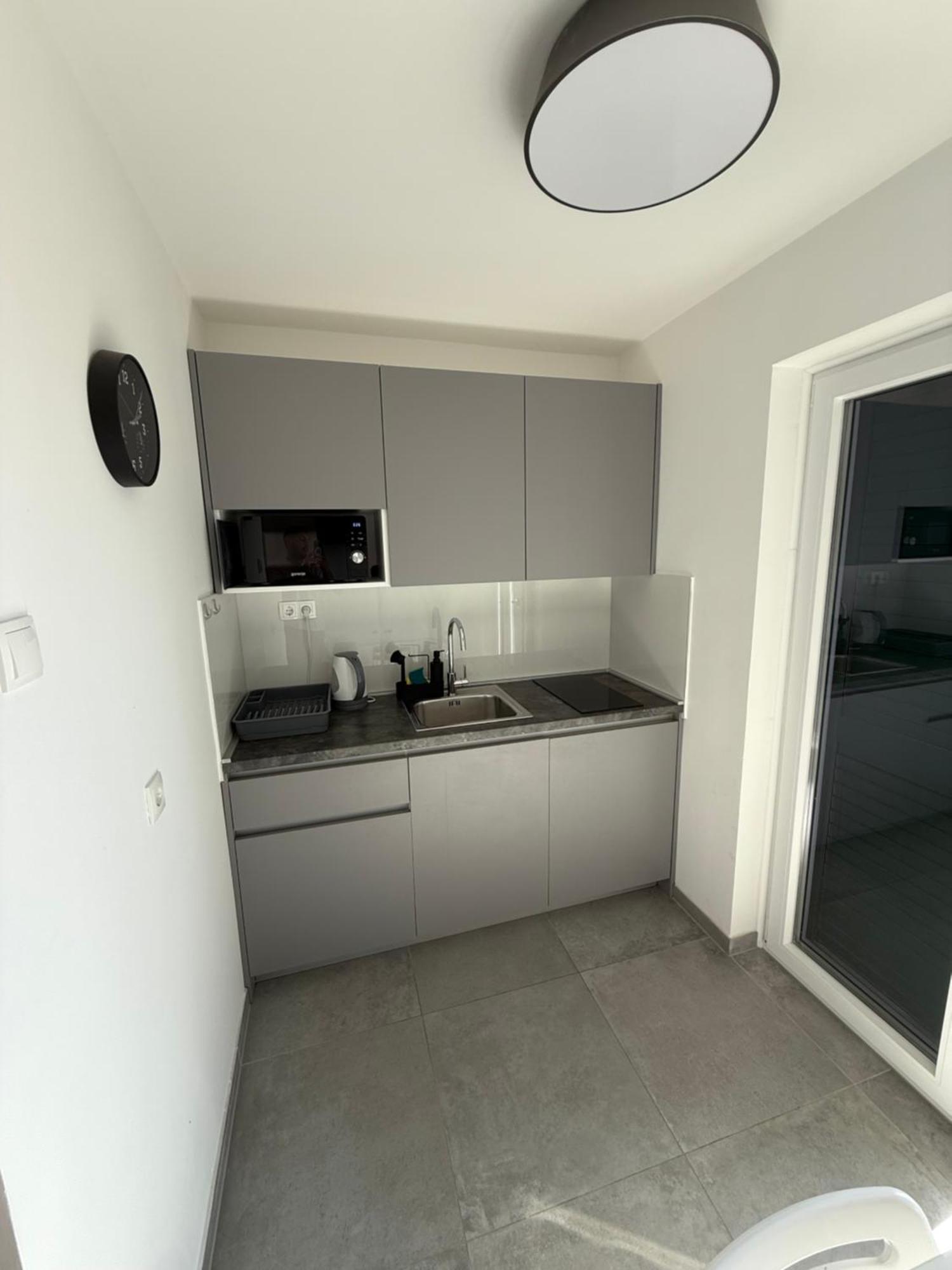 Apartmani Lovren Novalja Kültér fotó